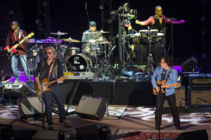 Hall and Oates - Red Rocks 2016