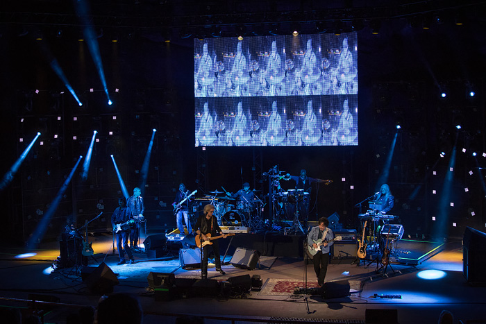 Hall & Oates perform at Denver's Red Rocks Ampitheater, 2016