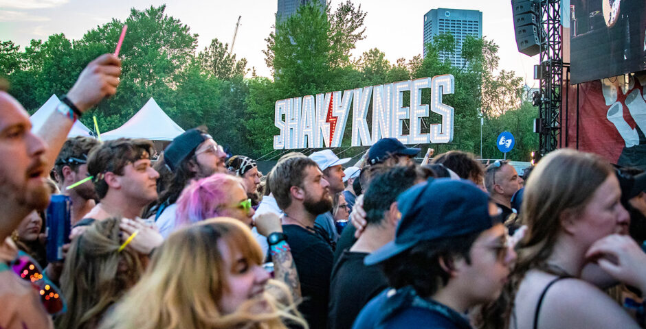 Shaky Knees Music Festival – Day 3 Photos